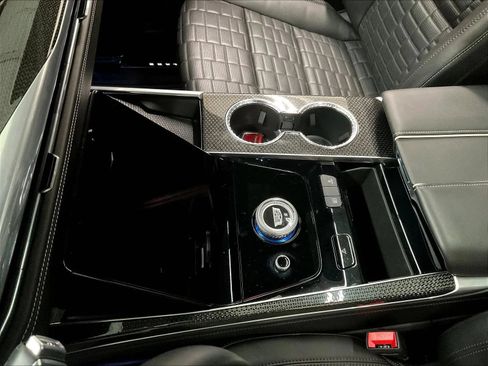 Used 2025 Cadillac Escalade V AWD/4WD image 24