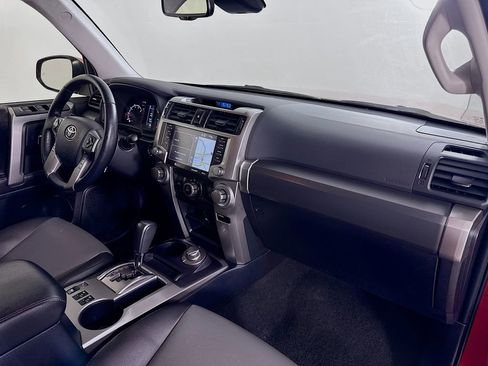 Used 2024 Toyota 4Runner SR5 Premium image 29