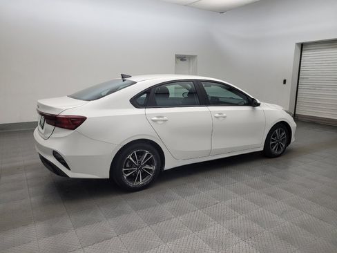 Used 2023 Kia Forte LXS w/ LXS Technology Package FWD image 10