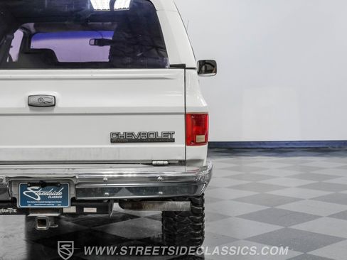Used 1990 Chevrolet Blazer 4WD image 25