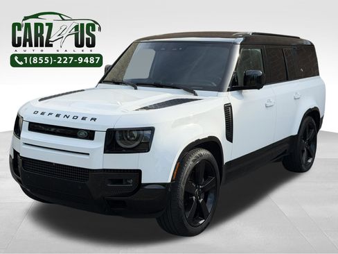 Used 2024 Land Rover Defender 130 X-Dynamic SE AWD/4WD image 1