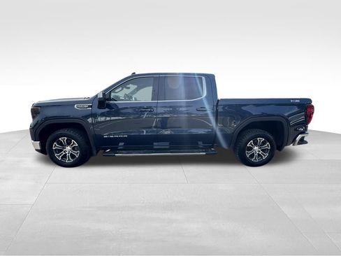 Used 2023 GMC Sierra 1500 SLE image 16