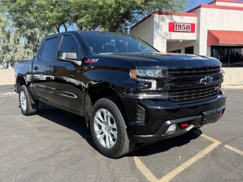 Used 2021 Chevrolet Silverado 1500 LT Trail Boss w/ Convenience Package II AWD/4WD image 1