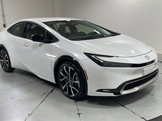 Certified 2025 Toyota Prius Plug-In Hybrid video 3