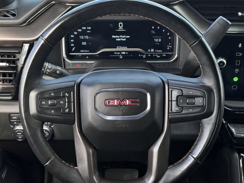 Used 2025 GMC Sierra 2500 AT4 w/ AT4 Premium Plus Package image 15