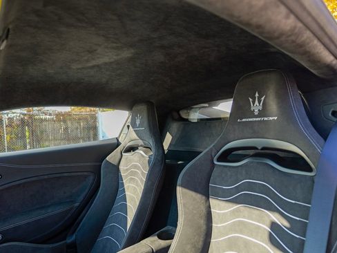 Used 2025 Maserati MC20 Coupe image 30