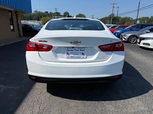 Used 2023 Chevrolet Malibu LT w/ Driver Confidence Package FWD image 10