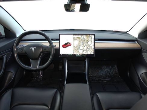 Used 2019 Tesla Model 3 Standard Range Plus RWD image 28