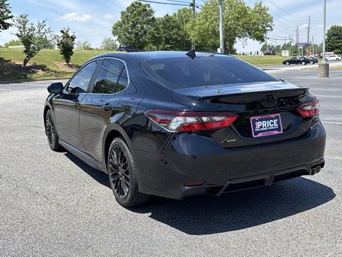 Used 2023 Toyota Camry SE FWD image 7