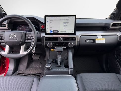 Certified 2025 Toyota 4Runner TRD Off-Road Premium image 16