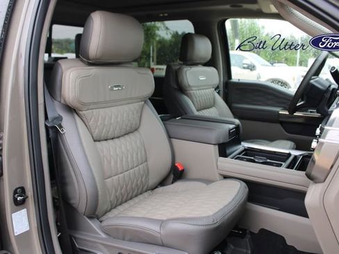 New 2026 Ford F250 Platinum AWD/4WD image 7