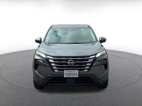 Used 2025 Nissan Rogue SV FWD image 3