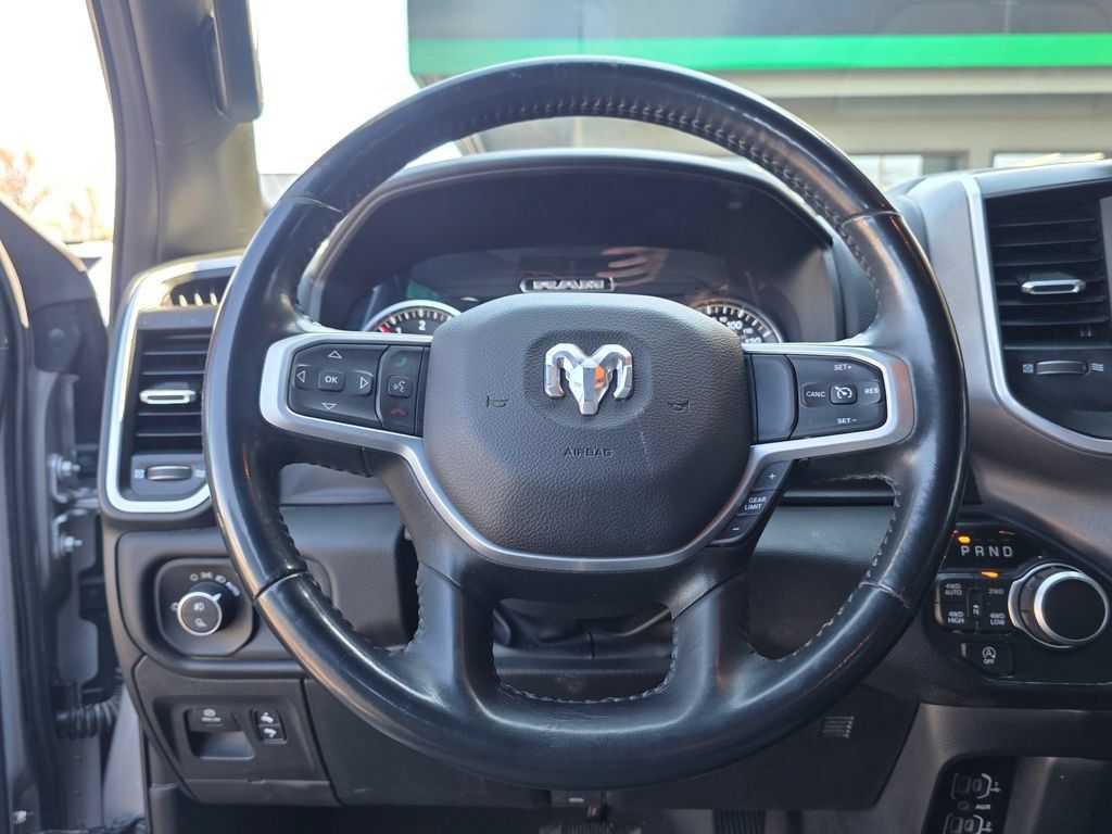 Used 2023 RAM 1500 Lone Star AWD/4WD image 14