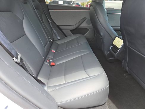 Used 2025 Tesla Model 3 Long Range RWD image 18