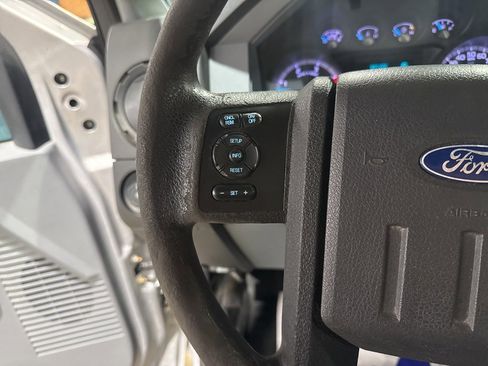 Used 2011 Ford F350 XL w/ Skid Plate Pkg image 15