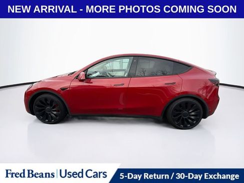Used 2022 Tesla Model Y Performance image 4