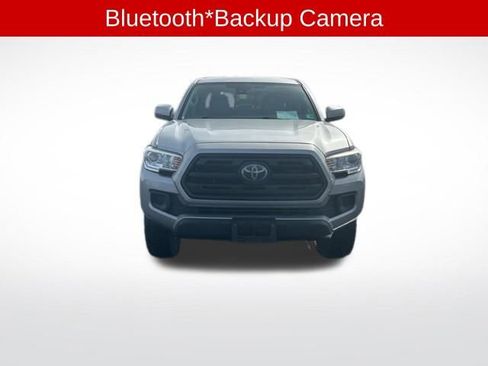 Used 2018 Toyota Tacoma SR w/ SR Convenience Package image 2