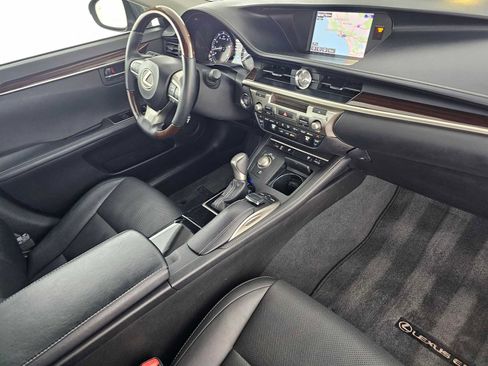 Used 2016 Lexus ES 350 image 11