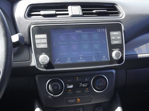 Used 2025 Nissan Leaf S FWD image 15