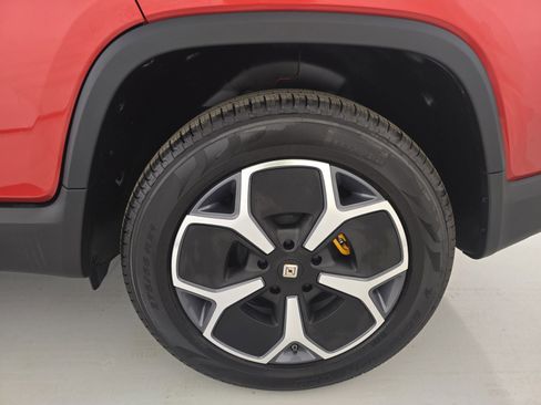 Used 2022 Rivian R1T Adventure AWD/4WD image 9