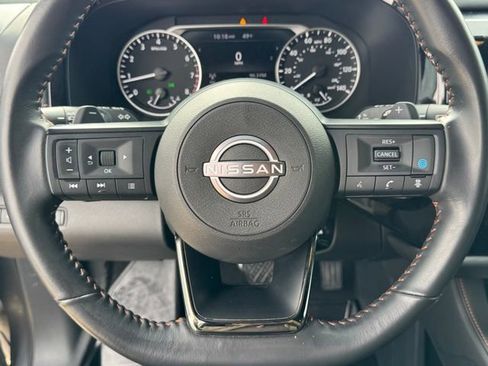 Used 2025 Nissan Pathfinder Rock Creek image 18