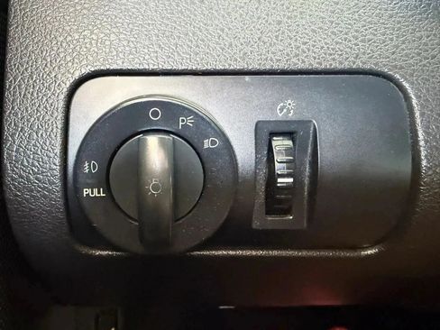 Used 2008 Ford Mustang GT Premium RWD image 26