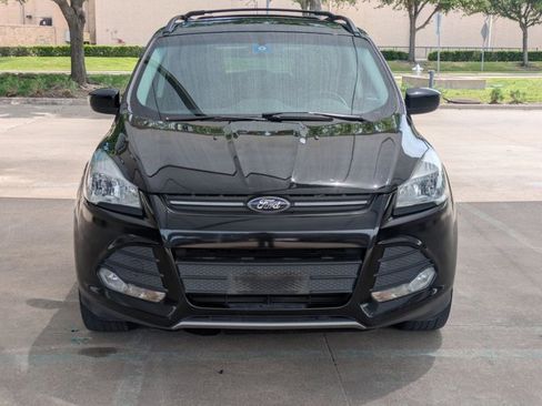 Used 2016 Ford Escape SE w/ SE Leather Comfort Package image 2