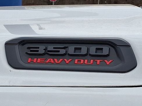 New 2026 RAM 3500 Tradesman AWD/4WD image 10