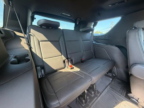 Used 2024 GMC Yukon Denali w/ Denali Reserve Package AWD/4WD image 23