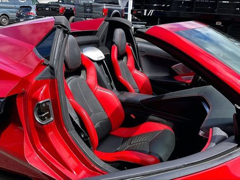 Used 2023 Chevrolet Corvette Stingray Preferred Conv RWD image 7