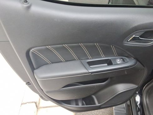 Used 2021 GMC Canyon Denali image 22