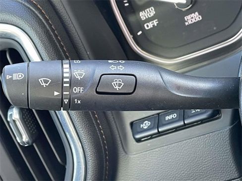 Used 2020 GMC Sierra 1500 AT4 w/ AT4 Premium Package image 22