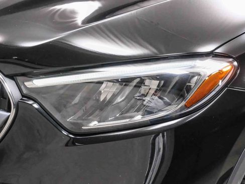 Certified 2023 Mercedes-Benz GLC 300 4MATIC image 11