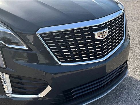 Used 2021 Cadillac XT5 Premium Luxury image 11