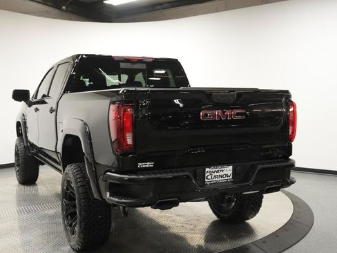 New 2026 GMC Sierra 1500 AT4 w/ AT4 Premium Package AWD/4WD image 8