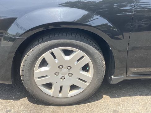 Used 2013 Dodge Avenger SE FWD image 14
