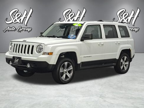 Used 2016 Jeep Patriot High Altitude AWD/4WD image 13