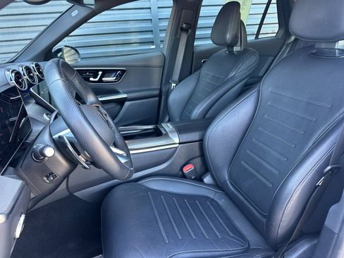Used 2025 Mercedes-Benz GLC 43 AMG 4MATIC image 6