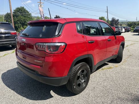 Used 2018 Jeep Compass Sport w/ Cold Weather Group AWD/4WD image 6