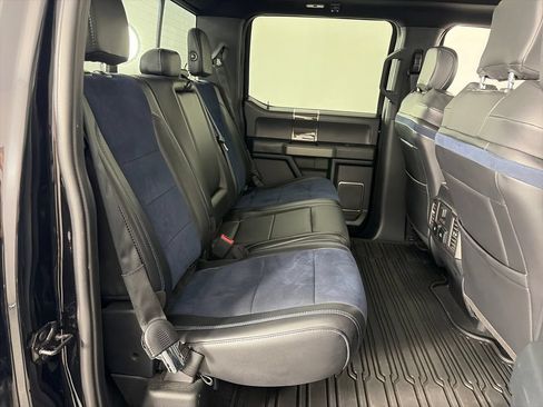 Used 2019 Ford F150 Raptor w/ Equipment Group 802A Luxury AWD/4WD image 30