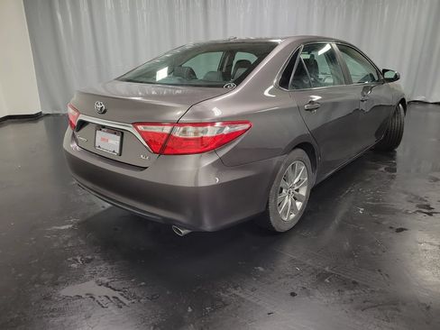 Used 2015 Toyota Camry XLE FWD image 8