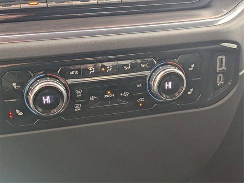 Certified 2024 GMC Sierra 1500 SLT image 22