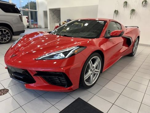 Used 2024 Chevrolet Corvette Stingray Coupe w/ Battery Protection Package image 32