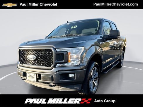 Used 2020 Ford F150 XL w/ Equipment Group 101A Mid image 1