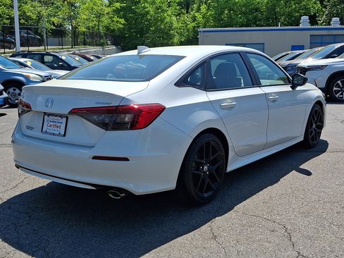Used 2024 Honda Civic Sport image 4