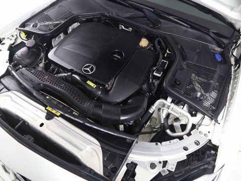 Used 2019 Mercedes-Benz C 300 4MATIC Sedan image 21