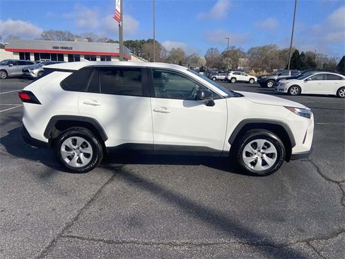 Used 2024 Toyota RAV4 LE image 2