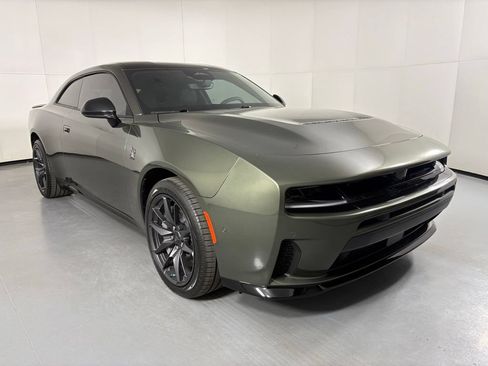 New 2026 Dodge Charger Scat Pack w/ Blacktop Package AWD/4WD image 2