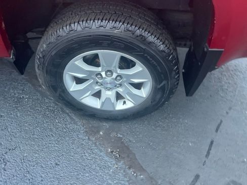 Used 2017 GMC Canyon SLE w/ SLE Convenience Package image 30