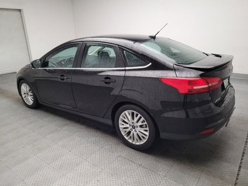 Used 2017 Ford Focus Titanium w/ Titanium Technology Package FWD image 3